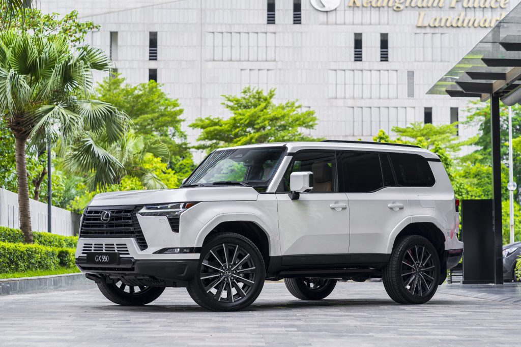 Lexus GX550 2024