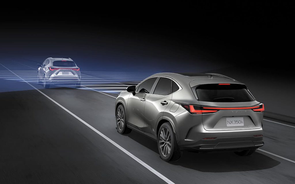 Lexus NX350h được trang bị tính năng Ga tự động thích ứng DRCC