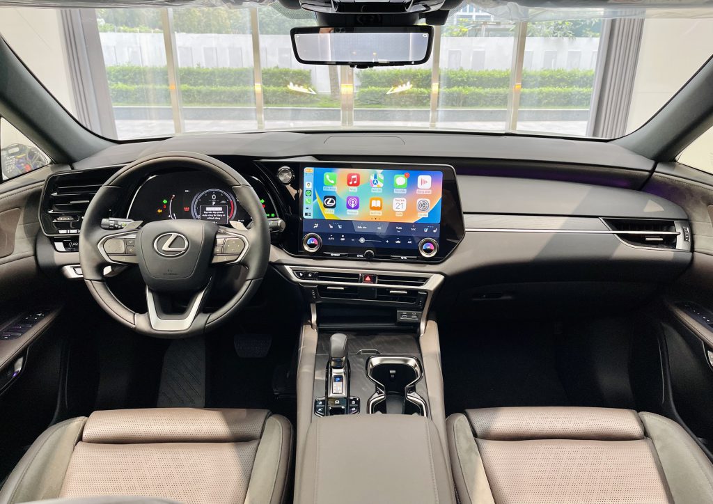 Nội thất Lexus RX350 Luxury 2024